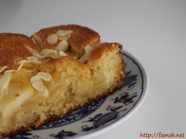 Moelleux aux pommes amandes - Famoh - Blog de recettes simples et faciles